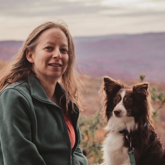 Meet your Posher, Ariel - Picture 1 of 1